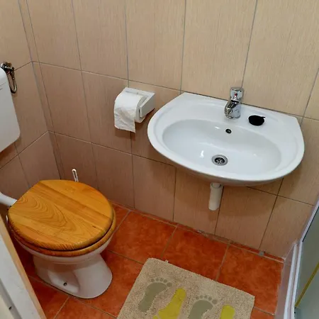 Apartment Bonbon